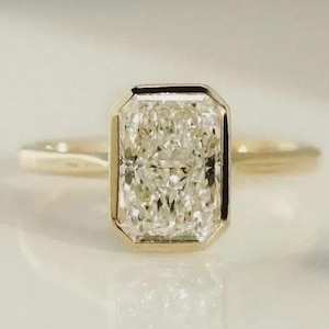 3 CT Radiant Cut Moissanite Engagement Ring, Radiant Cut Propose Ring, Bezel Set Radiant Cut Solitaire Rings for Women 14K Solid Gold Ring