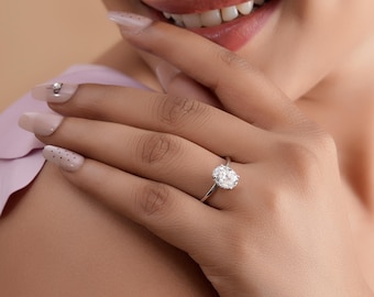 Oval Engagement Ring 925 Silver Hidden Halo Moissanite Ring for Women Simple Moissanite Band Oval Cut Diamond Proposal Ring for Her Gift