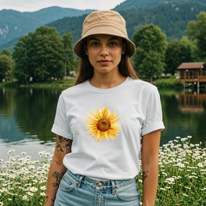 DivaBatie Sunflower Girl Tee, Sunflower Lovers Tee,Daisy T-Shirt, Sunflower Shirt, Retro Flower Shirt, Floral Shirt, Nature Lover Gift