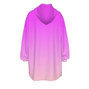 Rosa Star Hoodie-Decke | Weicher Fleece Oversize Sherpa | Himmlische Ombre Alt Kleidung | Tragbare Decke | Niedliche Kleidung | Beste Freunde Geschenk Bild 4