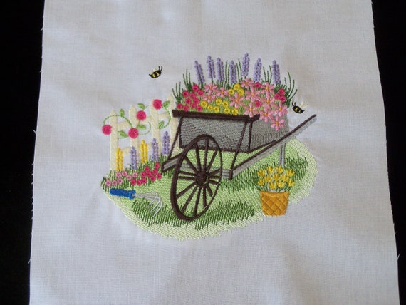 Farmcookies Embroidered Center Quilt Square / Sewing for 18" American Girl Doll Quilt