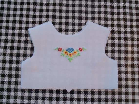 18 Inch size / Farmcookies Embroidered Bodice Front / Lining Included / Sewing for 18" American Girl Doll Clothes