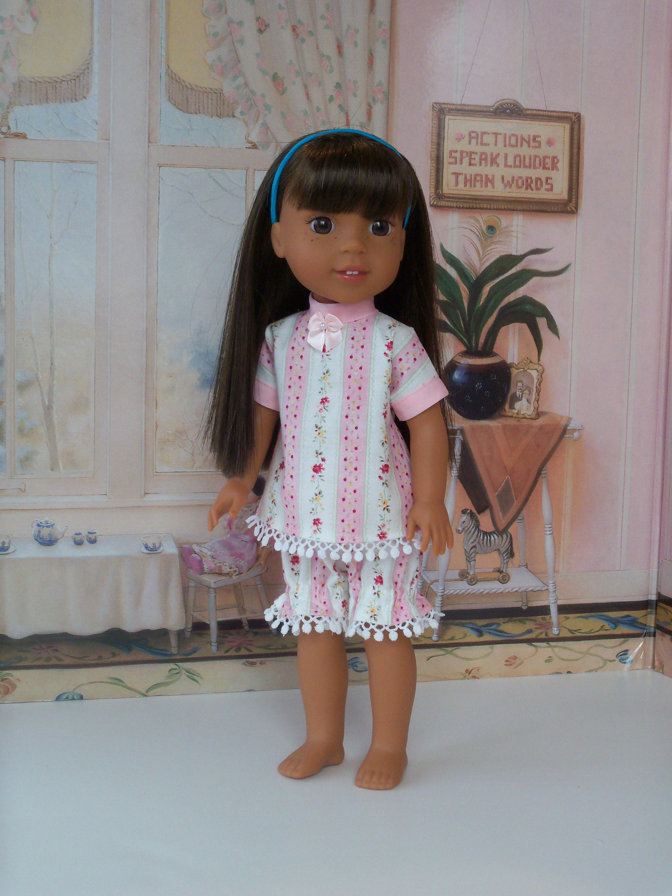 size of wellie wisher doll