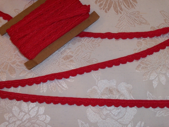 4 yards Scalloped Red Braid Trim for Doll Clothes / Farmcookies Narrow Lace and Trims for American Girl Doll Clothes