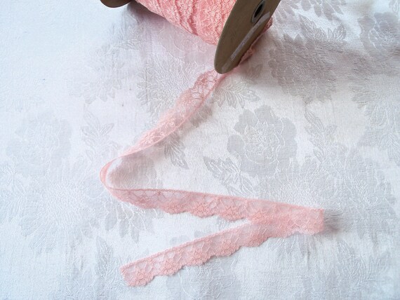 Doll Clothes Lace / 4 Yards Beautiful Pink Scalloped Lace / Sewing for 18" American Girl Doll Clothes