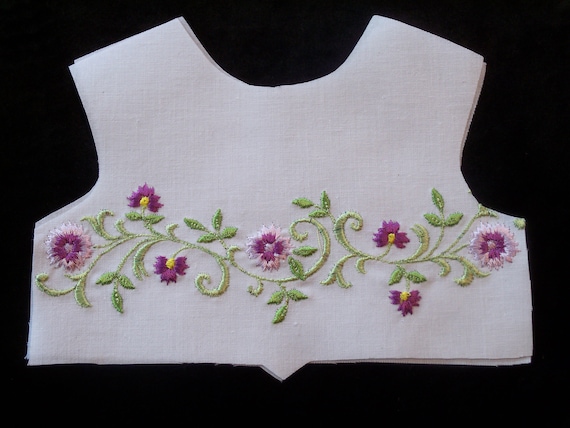 18 Inch size / Farmcookies Embroidered Bodice Front / Lining Included / Sewing for 18" American Girl Doll Clothes