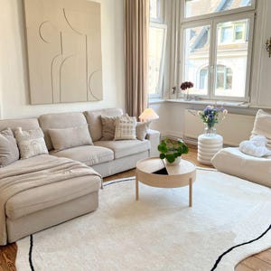 Modern Abstract Cream Area Rug with Black Outline – Minimalist Tufted Carpet for Living Room, Bedroom & Home Décor