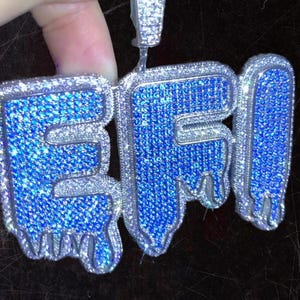 Collar con colgante inicial en forma de lágrima de circonita azul marino profundo, estilo hip hop, personalizado