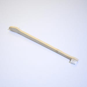 Eco-Friendly Bamboo Pet Toothbrush - Natural Dog & Cat Dental Care, Sustainable Biodegradable , Soft Bristles, Oral Hygiene | Neon Moon