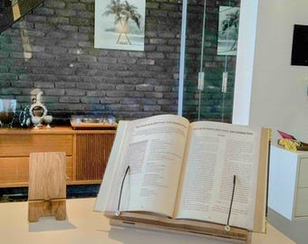 Houten leesstandaard voor boeken | Opvouwbare tablethouder | Boekenrek voor desktop | Draagbare telefoonstandaard | Handgemaakt mdf-schootbureau