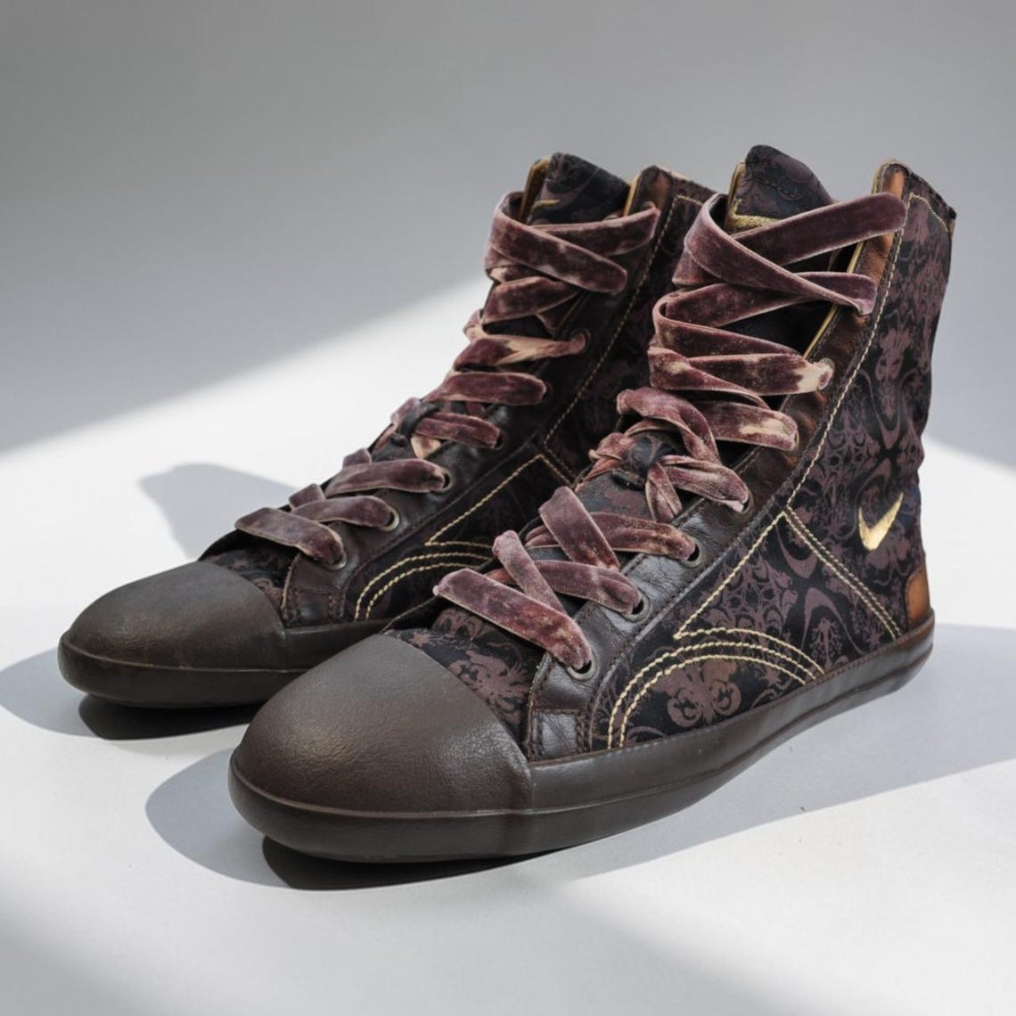 Rare Nike Sixton Mid Trainers: Brown Leather, Baroque Velvet, Y2K Vintage (UK 5.5), foto 3 di 5