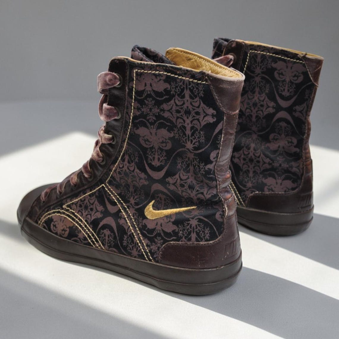 Rare Nike Sixton Mid Trainers: Brown Leather, Baroque Velvet, Y2K Vintage (UK 5.5), foto 1 di 5