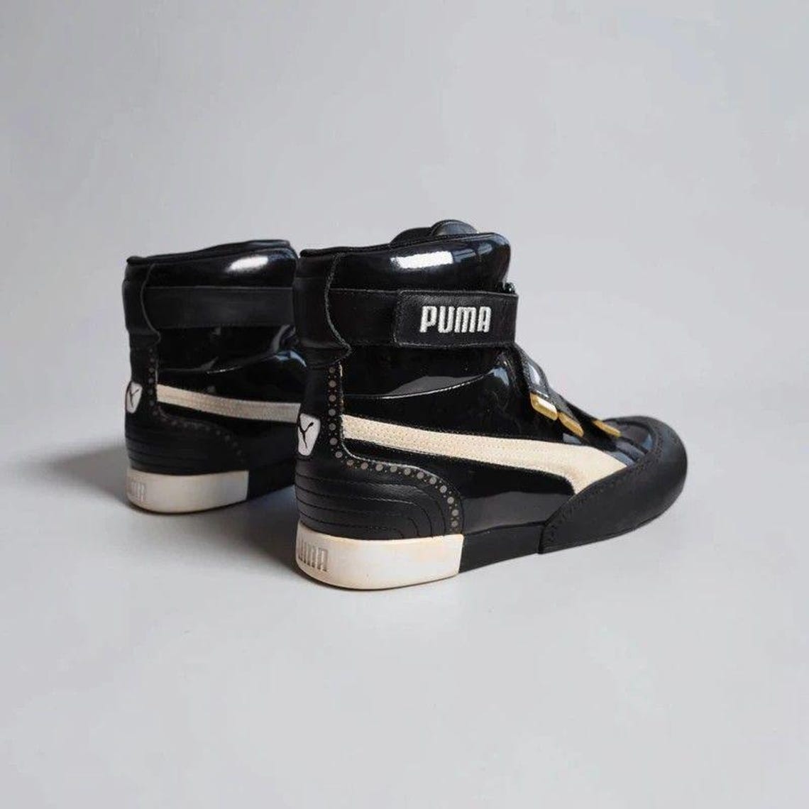 Puma x Mihara Yasuhiro Patent Leather Hi-Top Sneakers (UK 5), foto 1 di 5