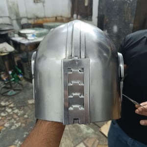 Draagbare stalen Mandalorian-helm | Star Wars-cosplayrekwisiet afbeelding 9