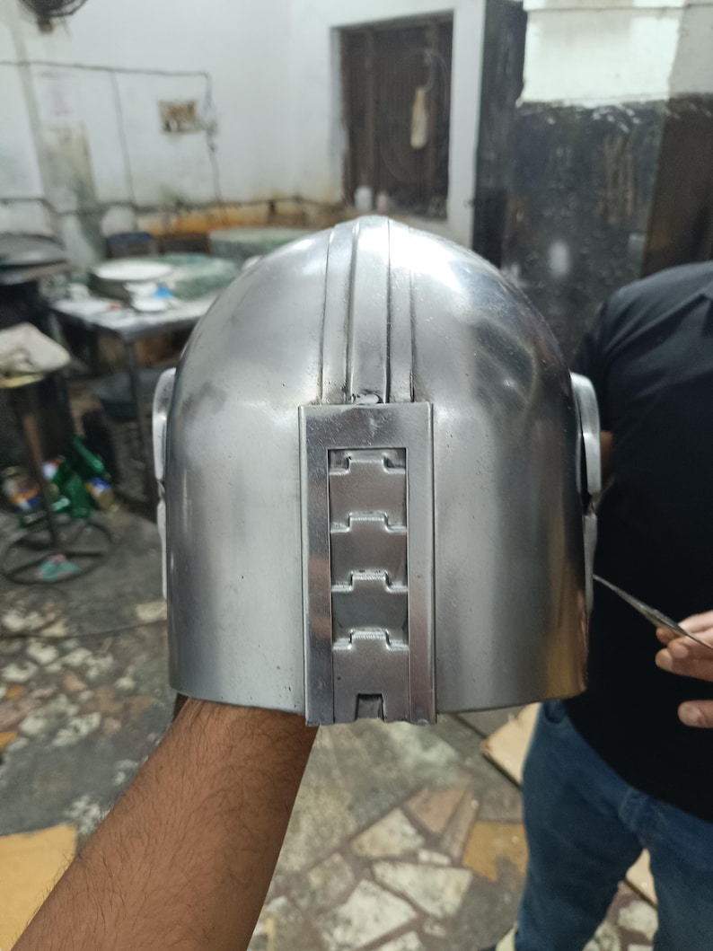 Draagbare stalen Mandalorian-helm | Star Wars-cosplayrekwisiet afbeelding 9