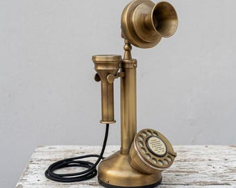 Telefone de mesa antigo com discagem rotativa – Telefone fixo vintage em latão – Item de colecionador para decoração retrô