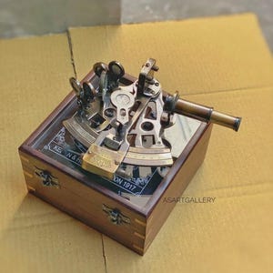 Antique Brass Marine Sextant, Vintage Nautical Sextant, Working Ship Sextant, Collectible Brass Astrolabe, Kelvin Hughes London 1917 Sextant
