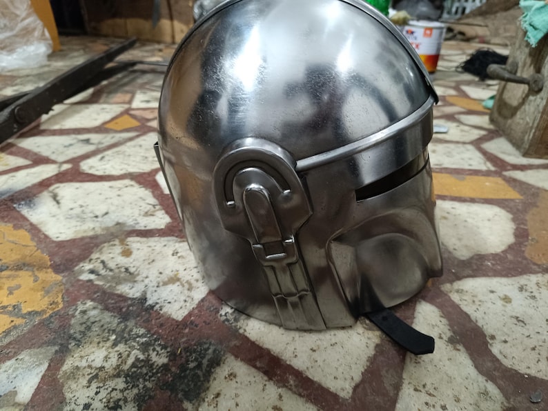 Draagbare stalen Mandalorian-helm | Star Wars-cosplayrekwisiet afbeelding 11