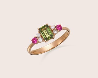 Anillo de peridoto verde talla esmeralda / Anillo con racimo de rubíes / Anillo de compromiso alternativo de oro de 14 quilates / Anillo de compromiso de rubíes y diamantes
