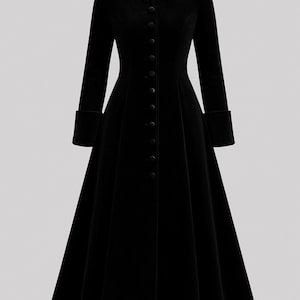 Handmade Black Velvet Gothic Vampire Coat: Steampunk Cosplay