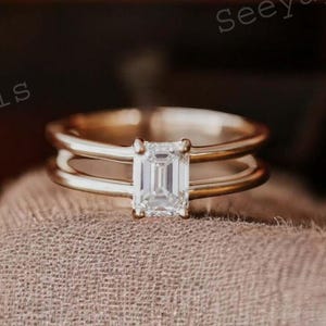 Emerald Cut dubbele band ring, solitaire moissaniet kleurloze diamanten ring, 14K massief gouden ring, handgemaakte verjaardagsring, cadeau voor haar