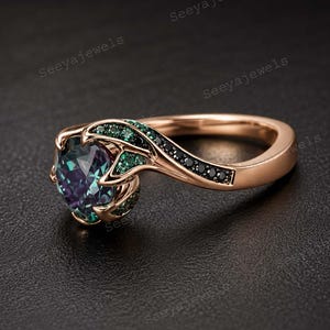 Alexandrite Ring with Emerald and Black Onyx Accents, Color Change Alexandrite Gold Ring, Handmade Elegant Birthstone Jewelry Gift