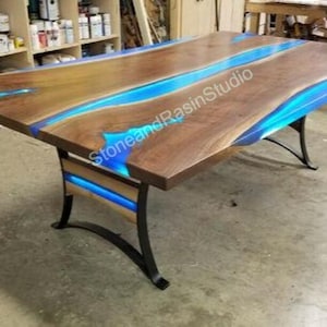wooden coffee table Walnut Dining Table Handmade Live Edge Desk |Blue Epoxy Resin River Table | Console Table,rustic coffee table, wood slab