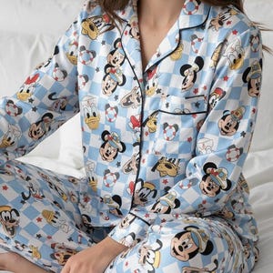 Mickey en vrienden vakantiepyjamaset, Mickey Minnie Donald Daisy Goofy Pluto cartoon nachtkleding, leuke bijpassende kerstpyjama's