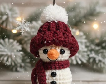 Crochet Snowman Keychain Pattern PDF - Amigurumi Christmas Ornament - Mini Snowman