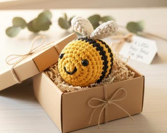 Crochet Bumblebee Amigurumi Pattern, Easy Bee Plushie (PDF Pattern)