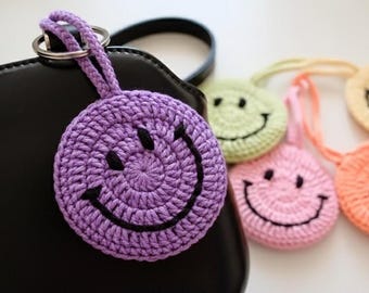 Crochet Smiley Face Keychain Pattern PDF | Easy Beginner Amigurumi  | Happy Face Charm
