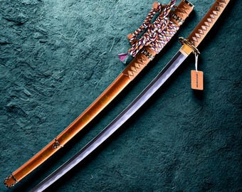 Handcrafted Damascus Steel Samurai Tachi Sword | Clay Tempered Katana Replica