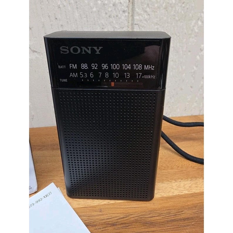 Discontinued Analog Sony ICF-P26 Portable Pocket FM/AM Radio w/ Speaker Works! image 2