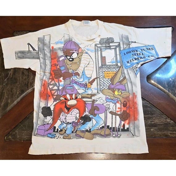 Vtg Single Stich 1994Looney Tunes Streetwear Shirt RARE  Nerves Of Steel RARE