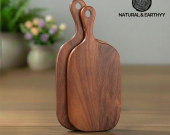 Vintage Wooden Cutting Board with Handle – Rustic Serving & Cheese Board for Kitchen