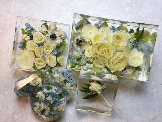 Flower Preservation- Custom Bridal Bouquet Keepsakes (DEPOSIT)