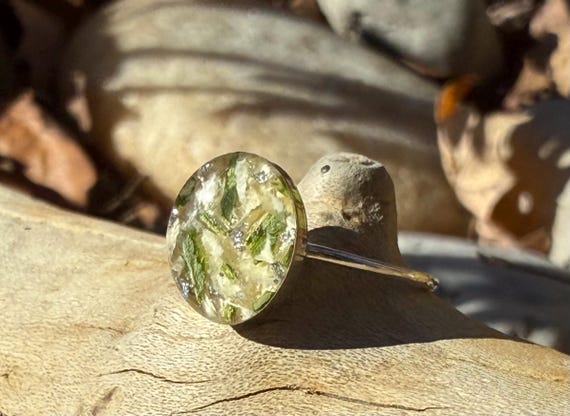 Custom Floral Ring: .925 Sterling Silver round ring with your flowers preserved