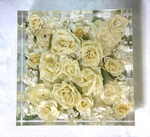 Custom Bridal Bouquet Resin Keepsake: Floral Preservation (DEPOSIT)