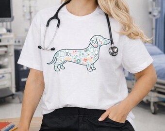 Maglietta da infermiera con bassotto, regalo per gli amanti dei bassotti, ringraziamento per la settimana degli infermieri, maglietta grafica per mamme di cani