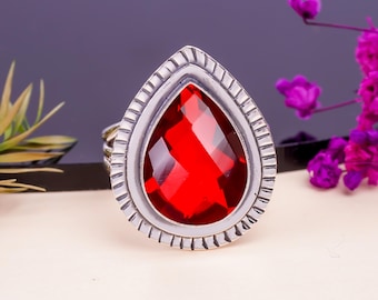 Sterlingzilveren ring met granaat: handgemaakte geoxideerde edelsteen sieraad cadeau voor haar