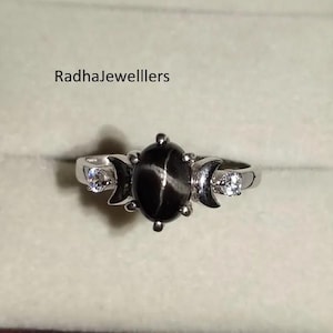 Vintage Black Star Ring, Engagement Ring, 925 Sterling Silver, Black Star Ring, Statement Ring, Gift For Her, Anniversary Gift .