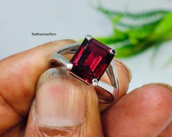 Red Garnet Silver Ring, 925 Sterling Silver, Natural Garnet Stone, Emerald Cut Stone, January Birthstone Ring, Women's Ring, Gift For Her .
