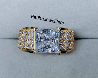 Princess Cut Moissanite Herrenring, 14k Gelbgold, VVS1 D zertifizierter Moissanite Herrenring, handgemachter Ring in quadratischer Form, Solitiare Ring