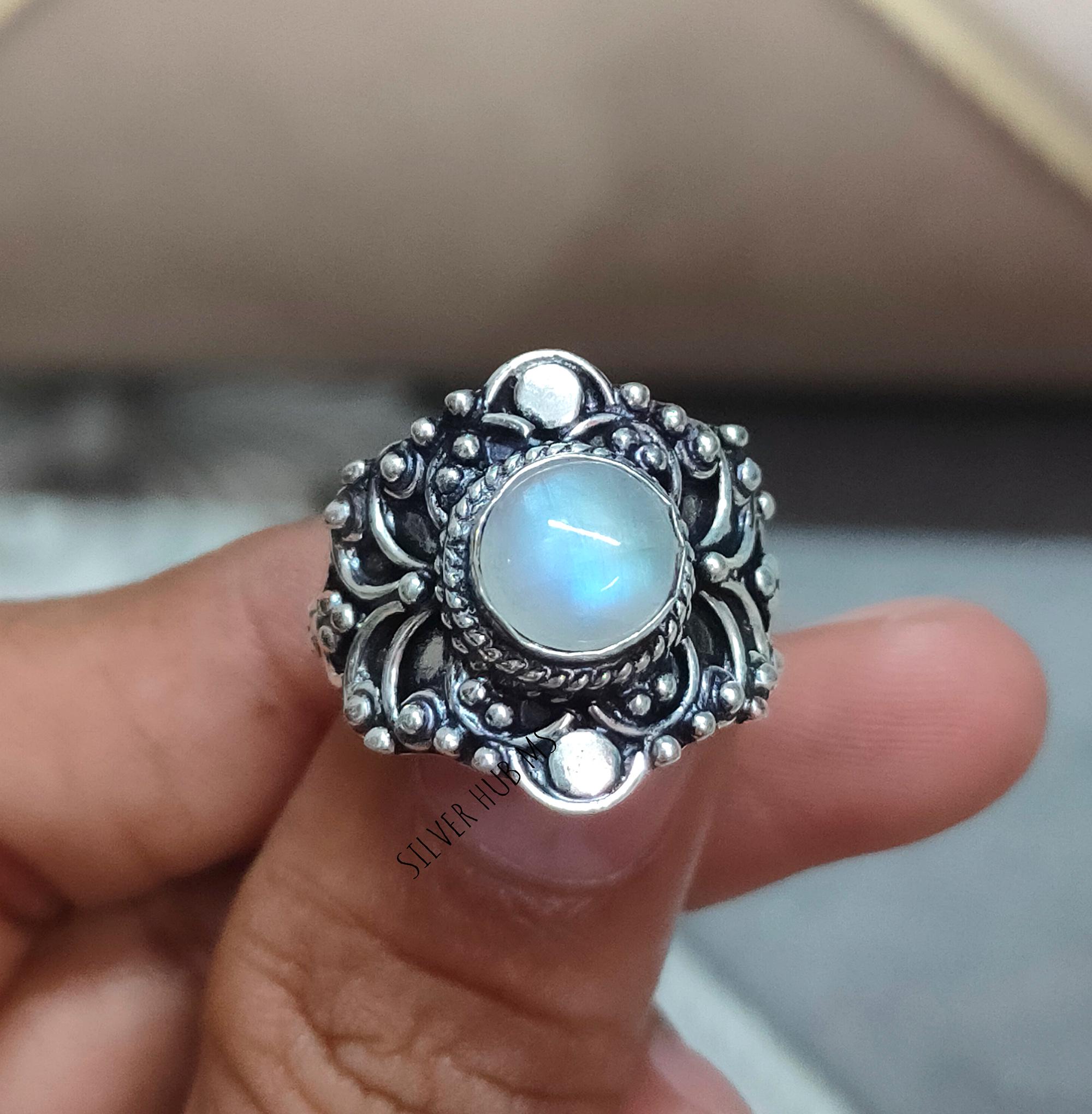 シルバー　レインボームーンストーン　ハンドメイド　リング 手作りの天然レインボームーンストーンリング - 925スターリング