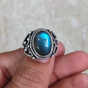 Natural Blue Fire Labradorite Ring/925 Sterling Silver Ring/Labradorite Ring/Handmade Ring/Labradorite Gemstone Ring/Designer Big Stone Ring