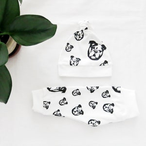 English Bulldog Print Baby Leggings And Hat Set, Dog Themed Baby Shower Gift, Organic Baby Clothes, Newborn Coming Home Outfit Boys Girls