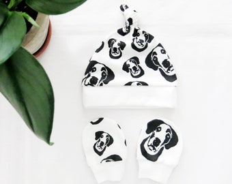 Great Dane Print Baby Hat And No Scratch Mittens, Dog Themed Baby Shower Gift Girl Boy, Gender Neutral Organic Cotton Coming Home Outfit