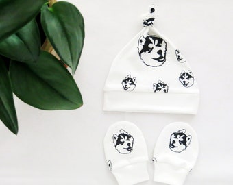 Husky Print Baby Hat And Scratch Mittens Set, Organic Cotton Baby Clothes, Dog Themed Baby Shower Gift, Newborn Hospital Outfit Girls Boys