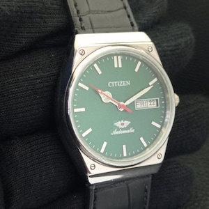 Automatic Vintage Citizen 8200 Japan Mens Day/Date Green Color Dial Wrist Watch B500222-C