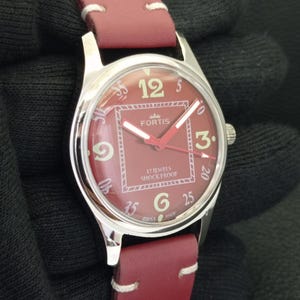 Vintage Fortis Hand-Winding Swiss Mens Refurbished Red Color Dial Wrist Watch b500027-C
